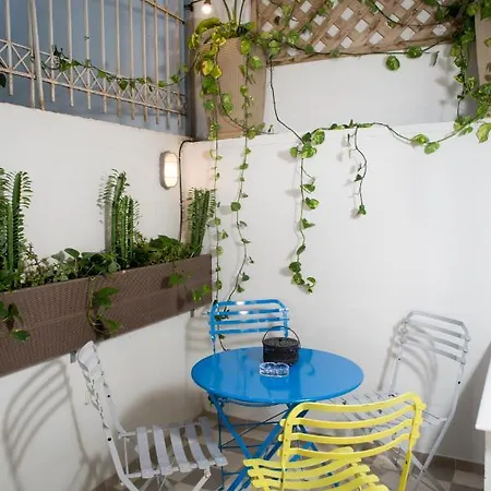 A Divine In The Centre Of Town Appartement Kalamata